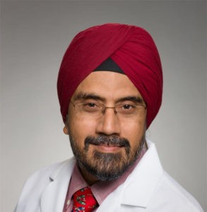Headshot of Oncologist Charanjeev Kapoor, MD